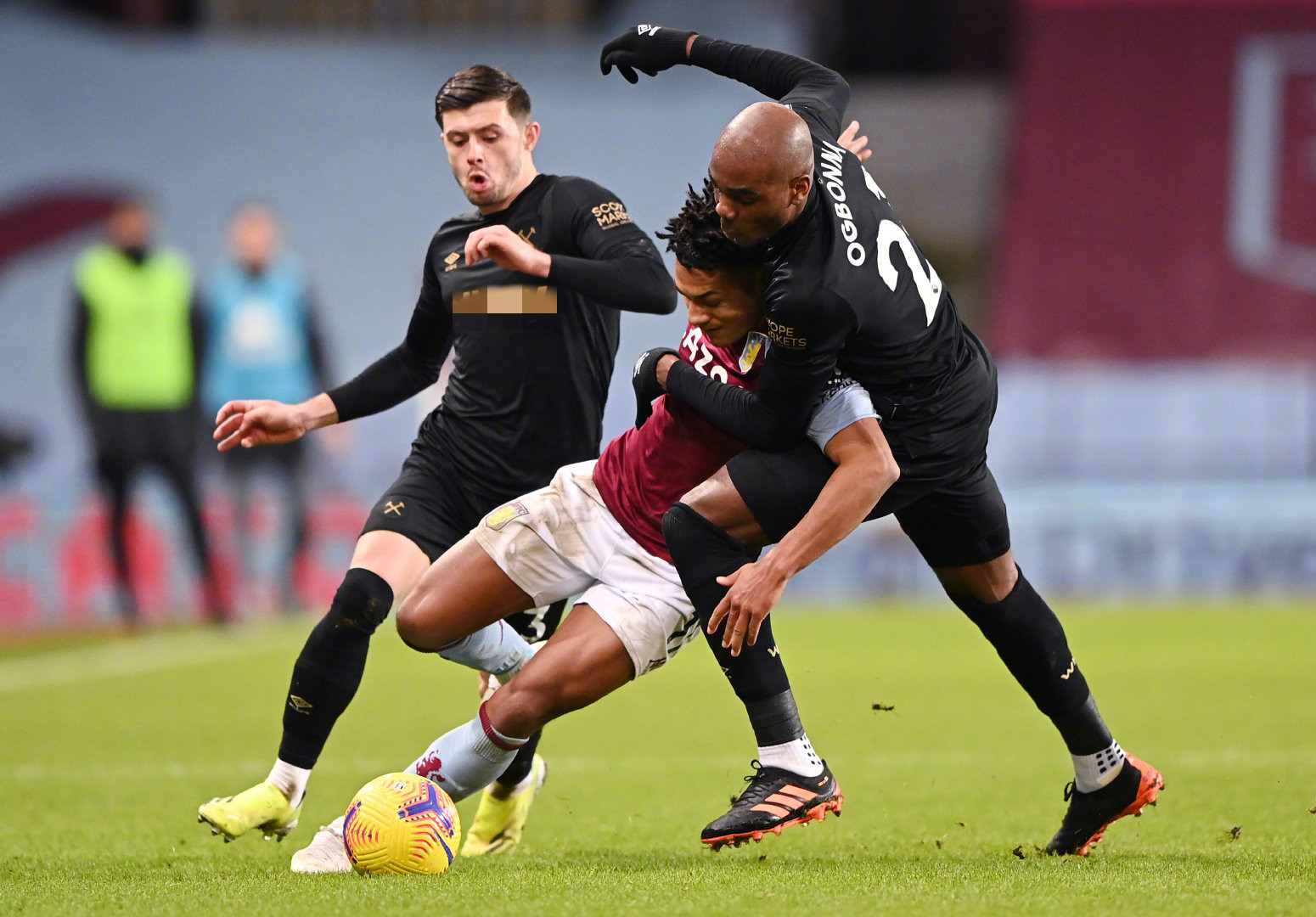 略调整与球 略调整与球