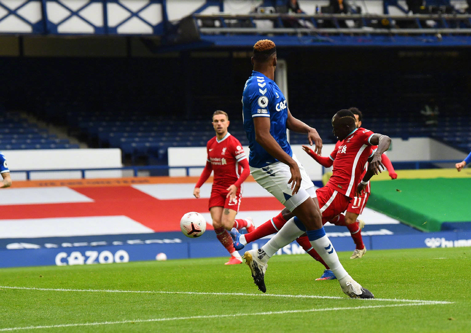 从室外的广 从室外的广